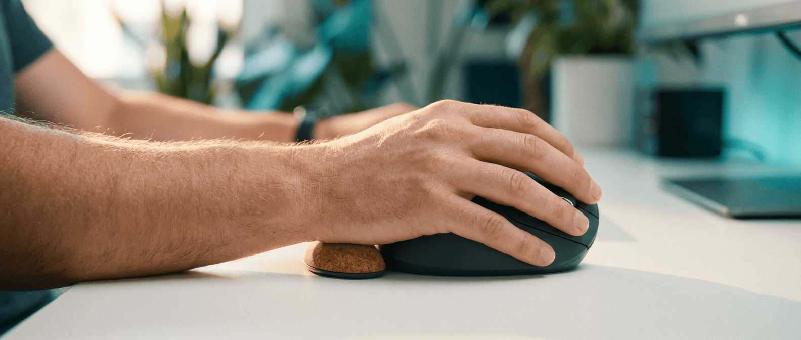 Best Vertical Mouse for Mac (2026)